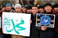 В Бишкеке прошла акция протеста против выходки французского журнала