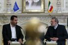 Laridschani: Das iranische Parlament unterstützt den Ausbau der Beziehungen mit dem Irak 