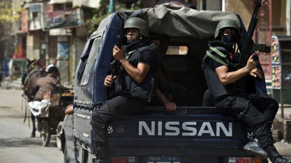 القبض على 4 من الاخوان وإحباط محاولة تفجير سيارة مفخخة في مصر
