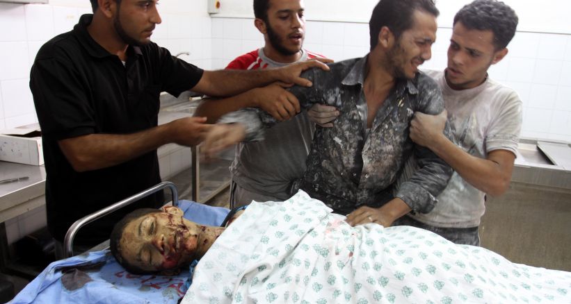 جنود الاحتلال يقتلون فلسطينيا ويصيبون آخرا في الضفة الغربية