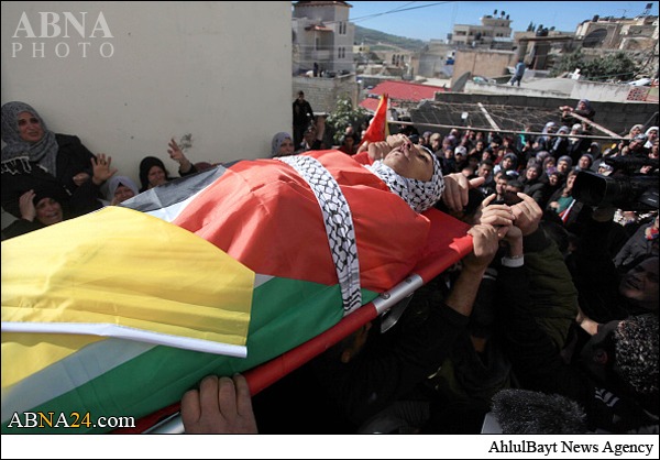 فلسطینی جوان نےشادی کے لباس کے بجائے پہنا کفن + تصاویر