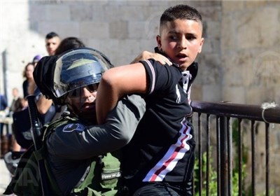 Palestinians Outrage at Israeli President's Visit to Hebron, Clash with Occupation Forces
