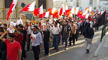 “Miles de Bahreiníes se Volcaron a las Calles para Protestar contra la Detención del Ali Salman”