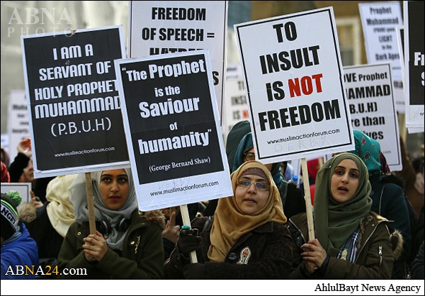 Brit. Muslims Rally Over Blasphemous Cartoons + Pics