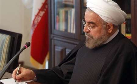 صدر روحانی کا احمدی نژاد کی والدہ کے انتقال پر اظہار افسوس