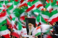 جشن انقلاب کی ریلیوں کا عالمی سطح پر وسیع انعکاس
