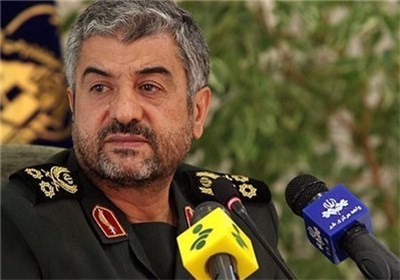 IRGC Commander: Iran a Tormenting Pain for ISIL
