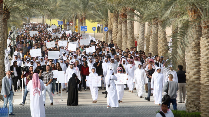 Thousands march in Qatar express anger over killing of Muslim students in US