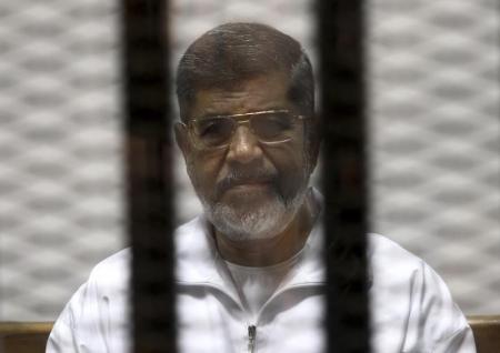 النيابة تحيل الرئيس المخلوع "مرسي" الى محكمة عسكرية 