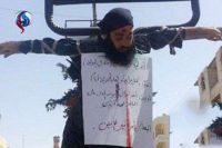 داعش نے اپنے بارہ ساتھیوں کو تختہ دار پر لٹکادیا