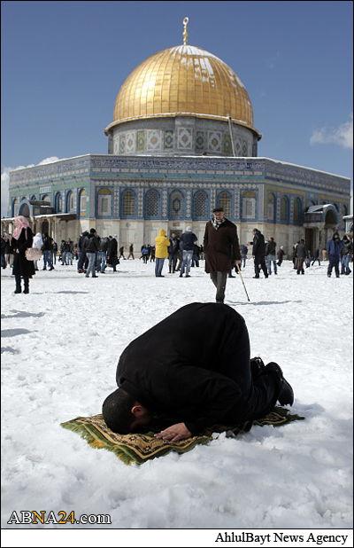 Photos: Al-Aqsa Mosque Shines in Snow