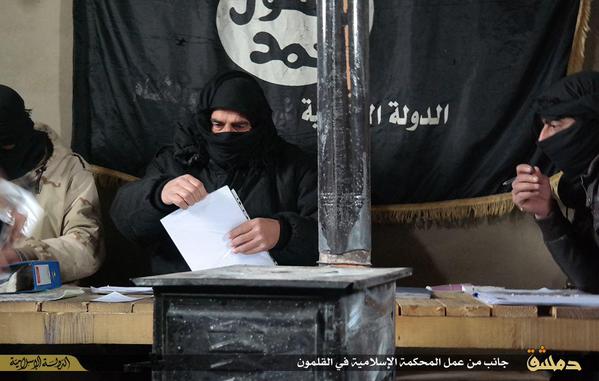ISIL Commander in Qalamoun Killed due to Internal Conflicts