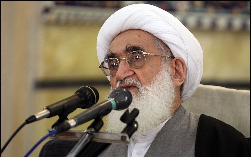 Grand Ayatollah Hamedani: Islamic system bothers US