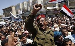صنعا میں فوجی چھاونی پر انقلابیوں کا قبضہ