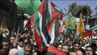 غزہ میں آنروا دفتر کے سامنے فلسطینیوں کا دھرنا