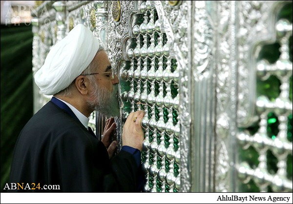 Photos: President Rouhani visited Holy Shrine of Fatima Al Masumeh (SA)