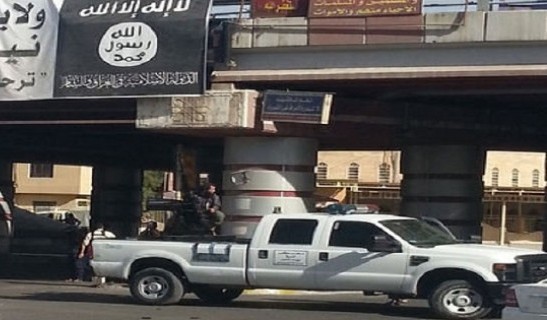 قيادات داعش تنقل عوائلها من الموصل الى الرقة خوفاً من الهجوم المرتقب