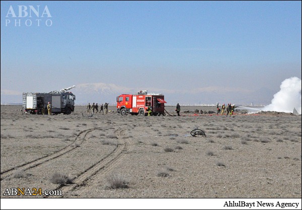 صور/ مقتل اثنين في تحطم طائرة حربية تركية