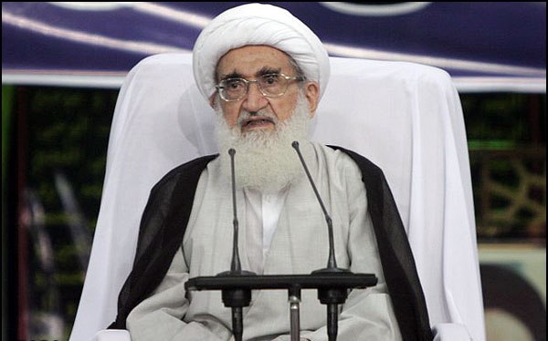 Ayatollah Nouri Hamedani: Seminarians must answer western anti-Islam propaganda