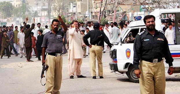 سپاہ صحابہ سرگرم، کراچی شہر میں 4 پولیس اہکار شہید، ایک زخمی
