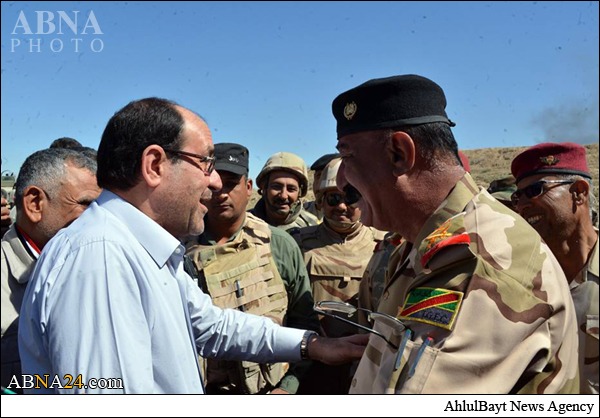 صور/ المالكي يتفقد القوات العراقية في ناحية العلم بعد تحريرها من داعش التكفيري