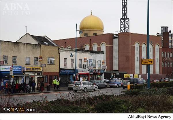 Photos: Greenwich Islamic Centre in London