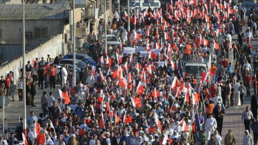 “Miles de Bahreiníes han Salido a las Calles para Protestar contra las Políticas Injerencistas de EEUU y el Reino Unido”