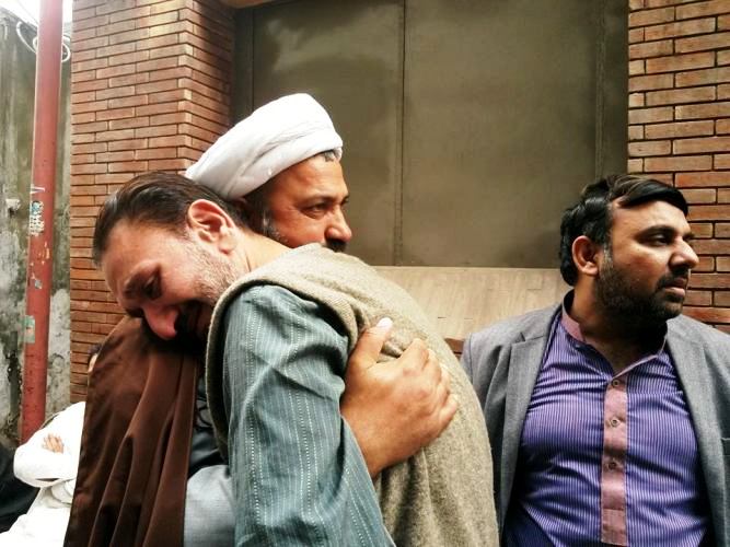 حیدر علی مرزا نماز جنازہ + تصاویر