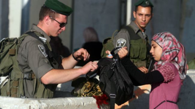 4 Palestinian girls arrested at al-Aqsa compound, 1 assaulted