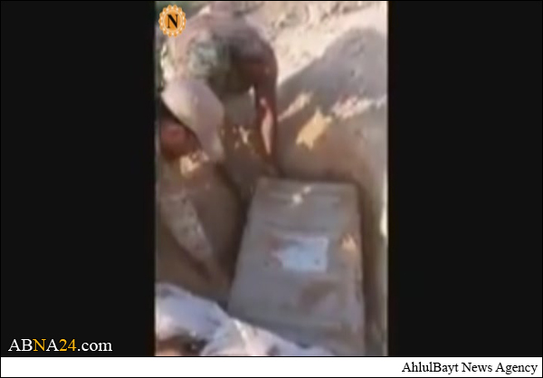 فيديو / قوات الحشد الشعبي تعثر على أسلحة ومقتنيات تعود للمجرم عزة الدوري الهارب