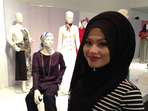 West Australia Hosts Muslim Fashion Exhibition 