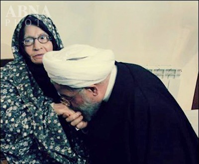 ایران کے صدر جمہوریہ کی والدہ انتقال کر گئیں