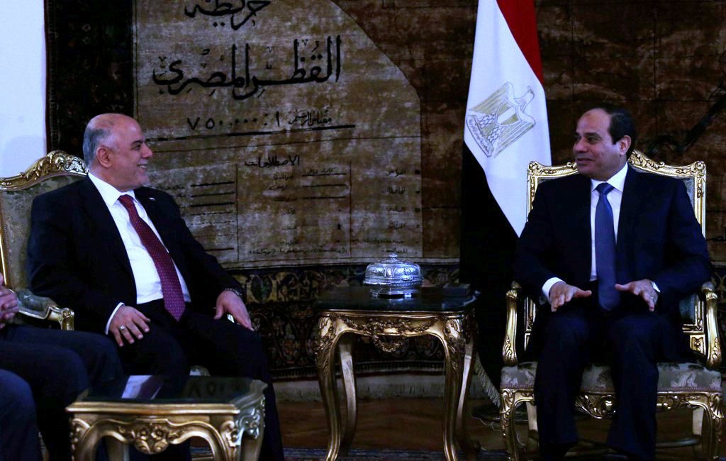 السيسي للعبادي: هناك فتنة بالمنطقة نعمل على تجاوزها بتكاتفنا