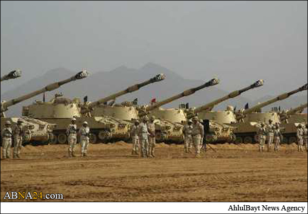 السعودية تحشد قواتها على الحدود للتدخل في اليمن 