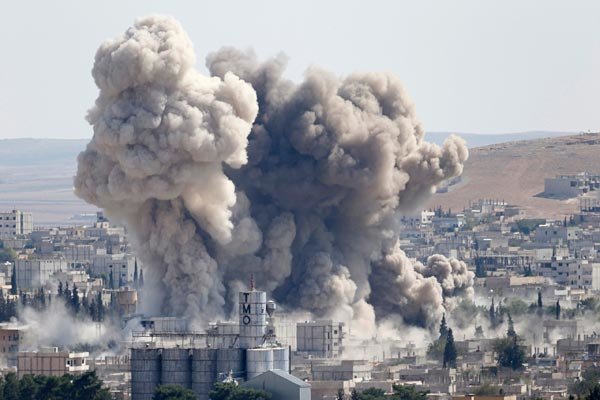Yemen'e Saldırılarda 20 Kişi Şehit Oldu 