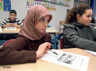 Stereotyping Muslim names in German textbooks draws ire