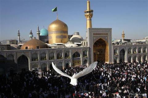 Russian woman embraced Islam at Imam Reza holy shrine