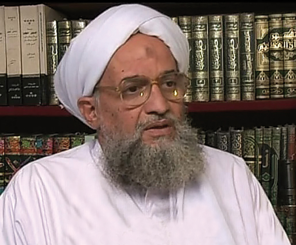 أنباء عن عزم الظواهري التخلي عن "القاعدة" وحلها من البيعة له!