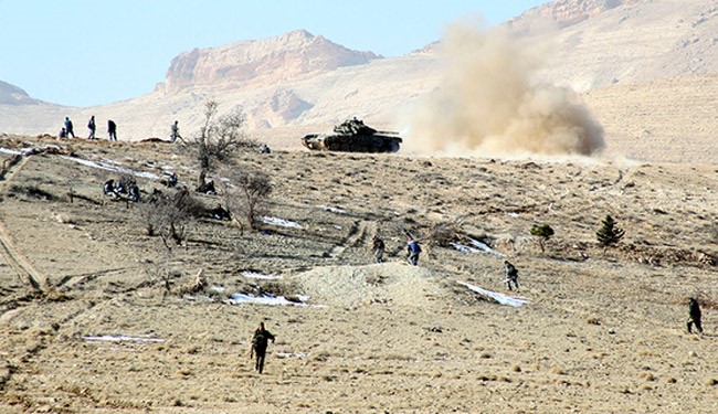 Hezbollah Destroy ISIS Hideout in Border of Lebanon