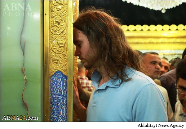 An American Convert to Shiite Islam Visited Imam Ali's Holy Shrine + Pics