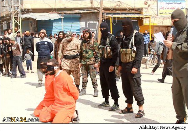 Photos: ISIS executed 2 Syrian citizen in Hasaka
