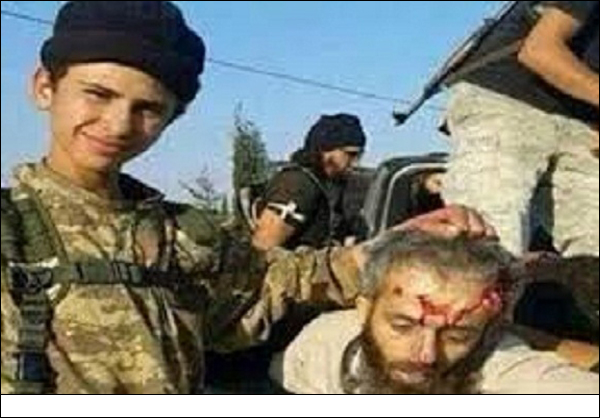 داعش يجند الاطفال ويدربهم على الذبح والتعذيب في الموصل