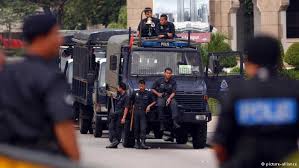 Malaysia arrests 17 pro-ISIS in suspected terror plot