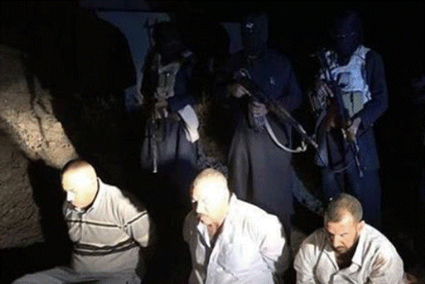 "داعش" يعدم عدداً من قيادات وعناصر النقشبندية بالموصل