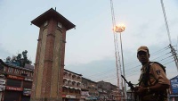 भारत प्रशासित कश्मीर में बम विस्फोट।