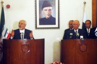 Глава МИД ИРИ призвал к немедленному прекращению огня в Йемене 