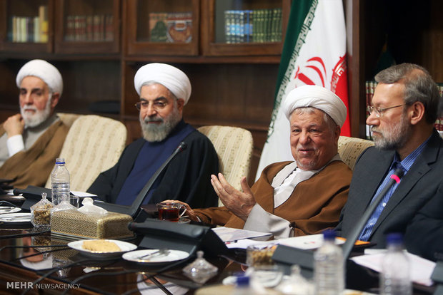 تصویری رپورٹ: مجمع تشخیص مصلحت نظام کا اجلاس آیت اللہ ہاشمی رفسنجانی کی صدارت میں منعقد  
