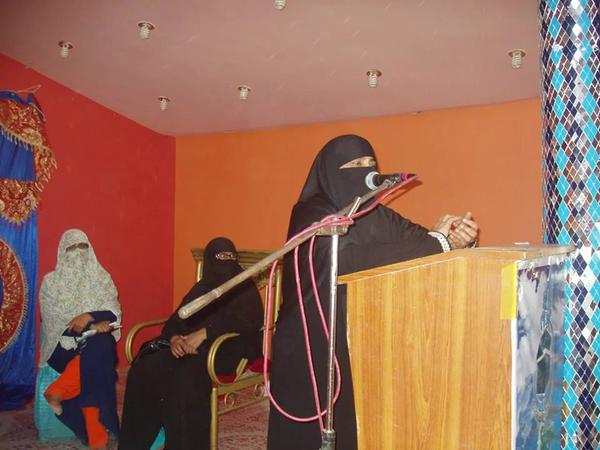 بھارت ؛ خواتین سیمینار میں حجاب پر تاکید 