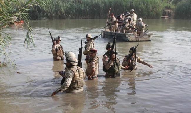 Iraqi forces destroy 4 ISIS boats while trying to sneak into al-Baghdadi district