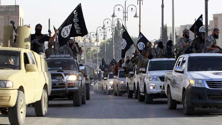 داعش يسيطر على البوغانم شرقي الرمادي وحركة نزوح كثيفة